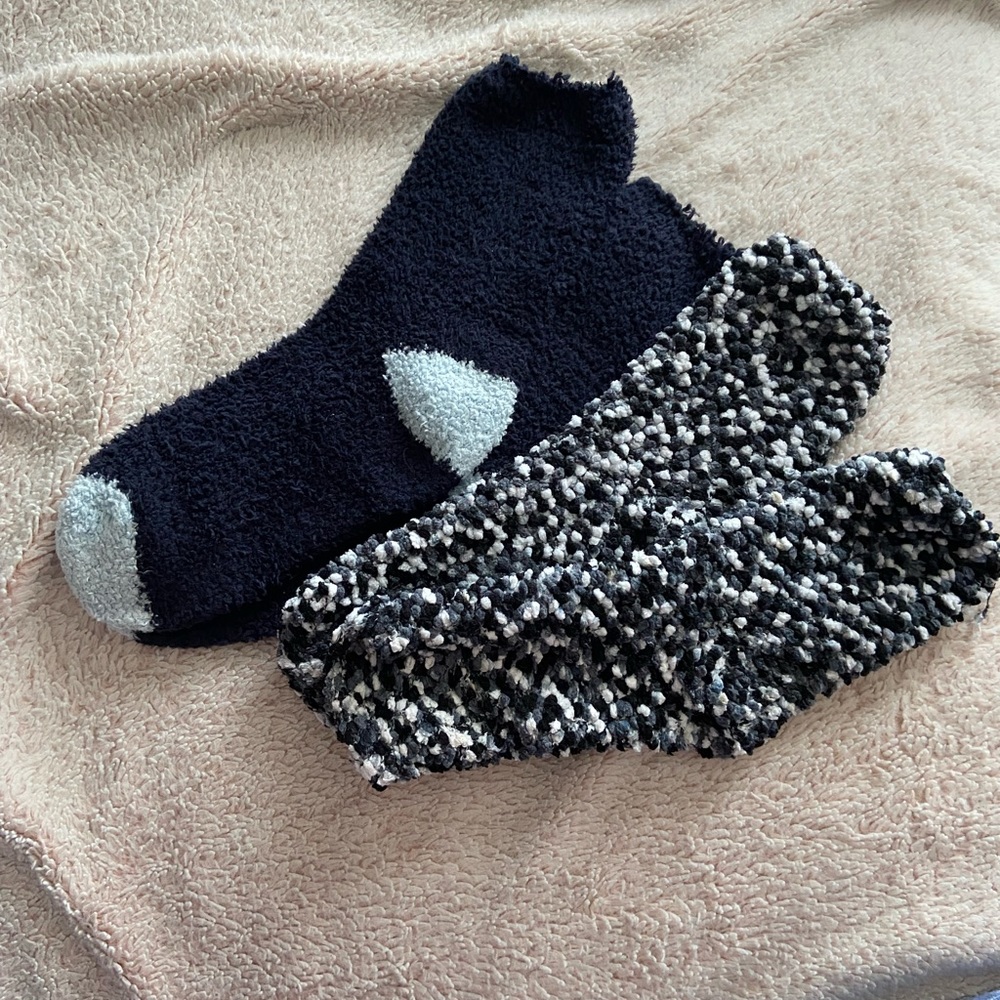 Women’s Fuzzy Socks